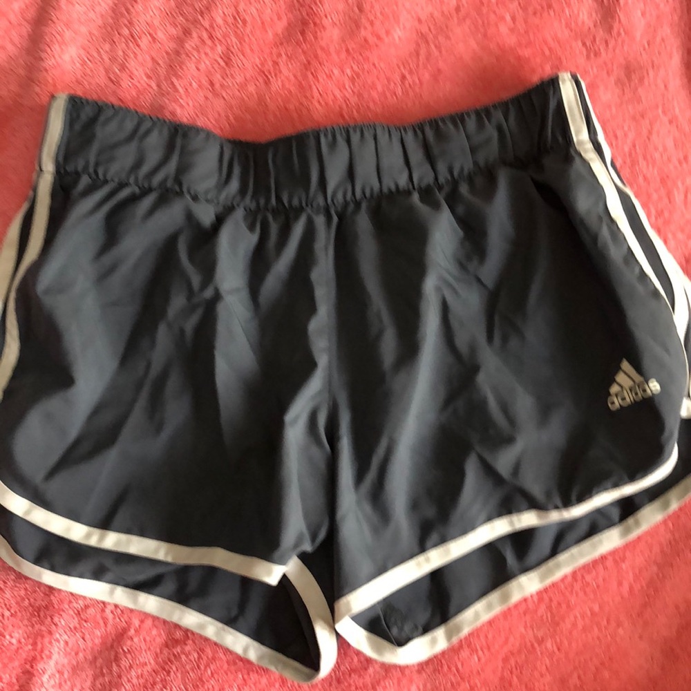 Gray running Aktiv shorts